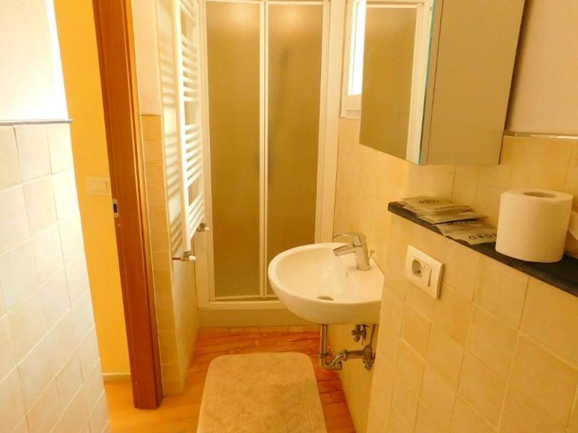 レヴァントLa Casa Di Enrico!アパートメント エクステリア 写真